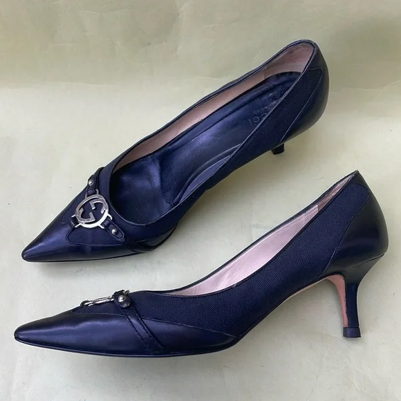Vintage black/silver Gucci leather/canvas shoes